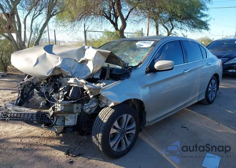 2015 Honda Accord Lx z USA, uszkodzony, nr VIN 1HGCR2F38FA182003